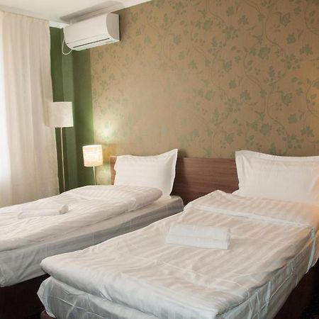 Gokai Hotel Astana Extérieur photo
