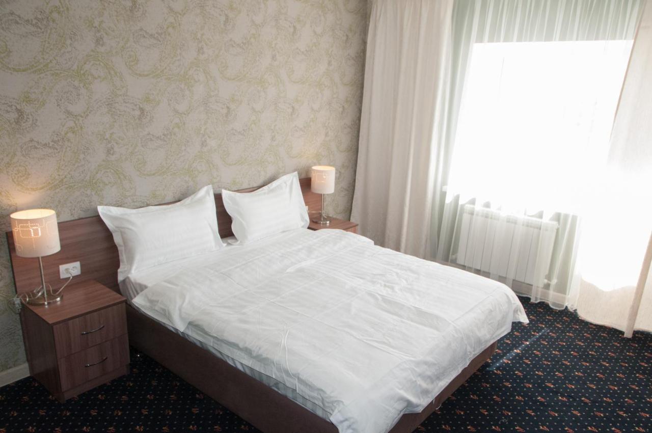 Gokai Hotel Astana Extérieur photo