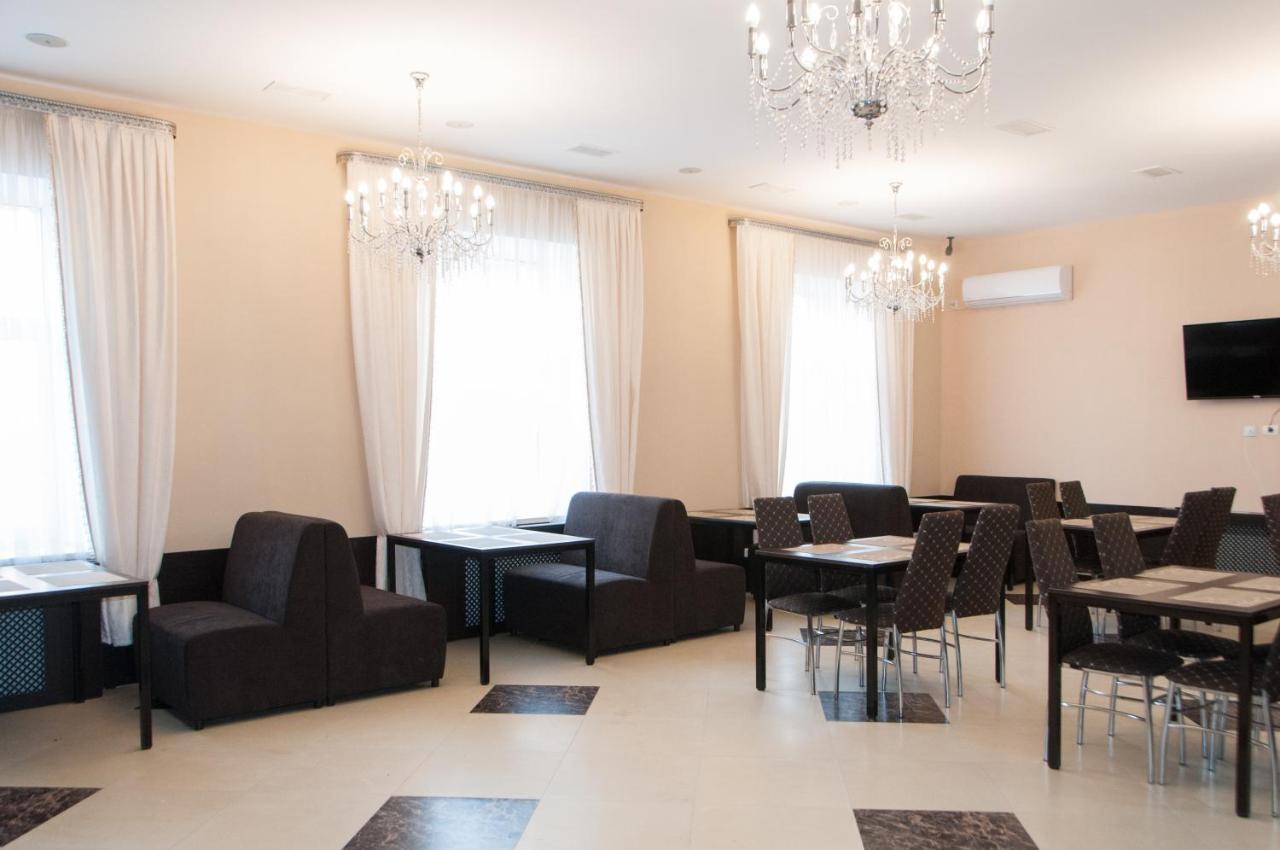 Gokai Hotel Astana Extérieur photo