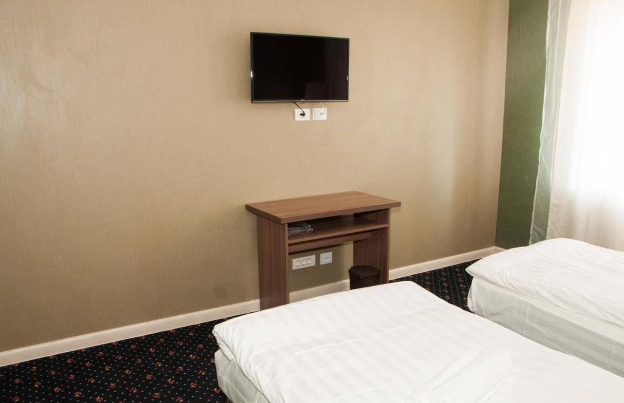 Gokai Hotel Astana Extérieur photo
